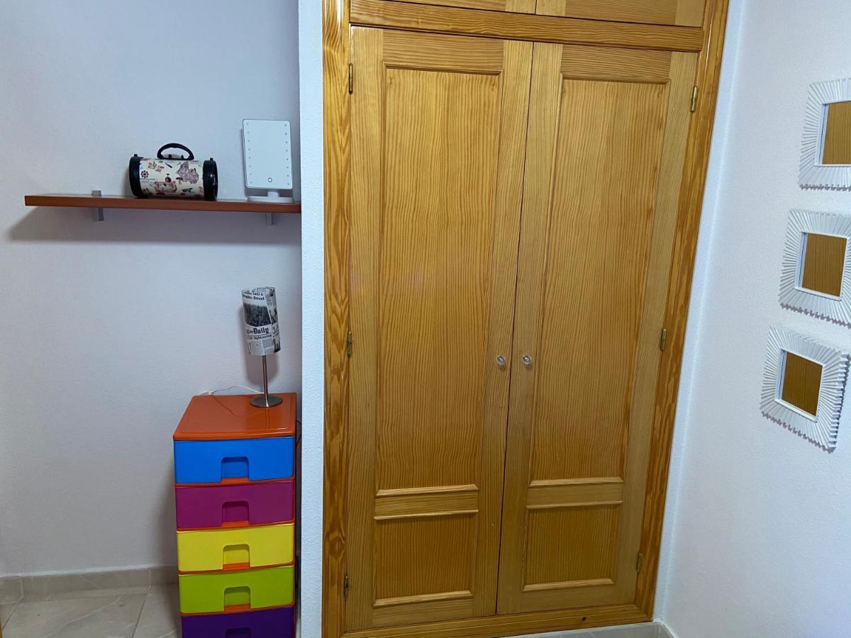 Lovely Apartment In Playa Flamenca オリウエラ エクステリア 写真
