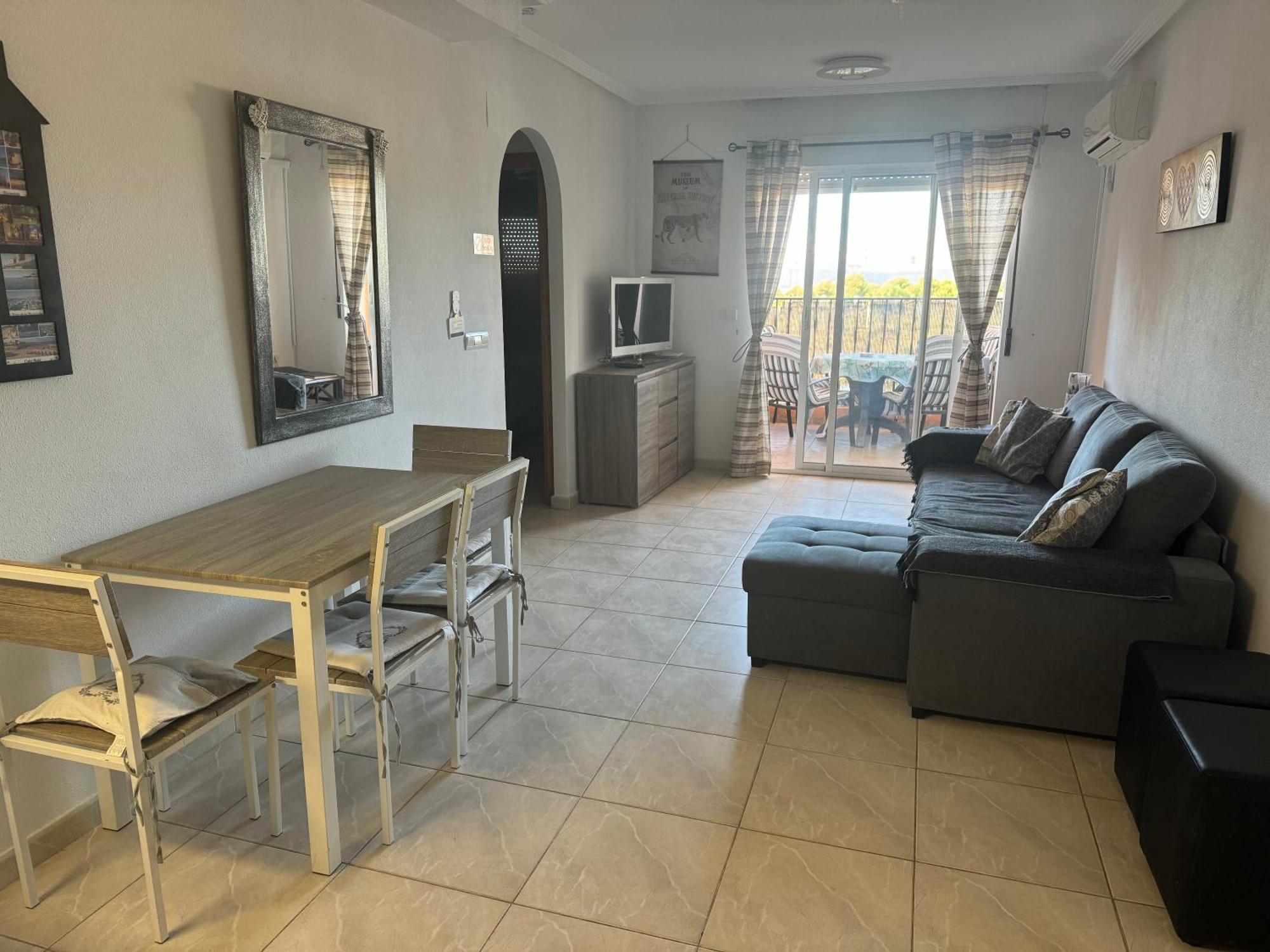 Lovely Apartment In Playa Flamenca オリウエラ エクステリア 写真